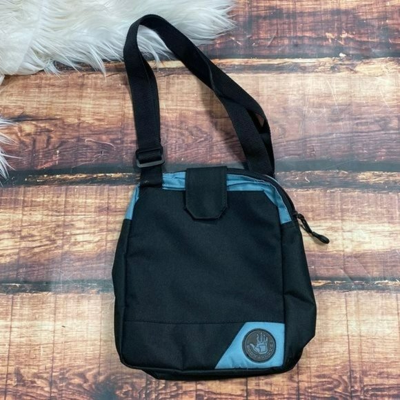 Body Glove Handbags - RELISTED Body Glove Kooler Bag Cooler